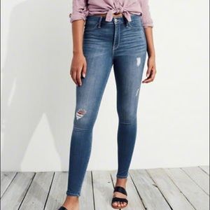 Hollister High-Rise Jeggings